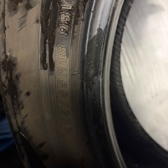 YOKOHAMA　 ブルーアース　 225 55 R18 SUVサイズ 中古タイヤ 2025年製の画像