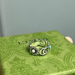 Gucci フラワーリング ほぼ新品の画像