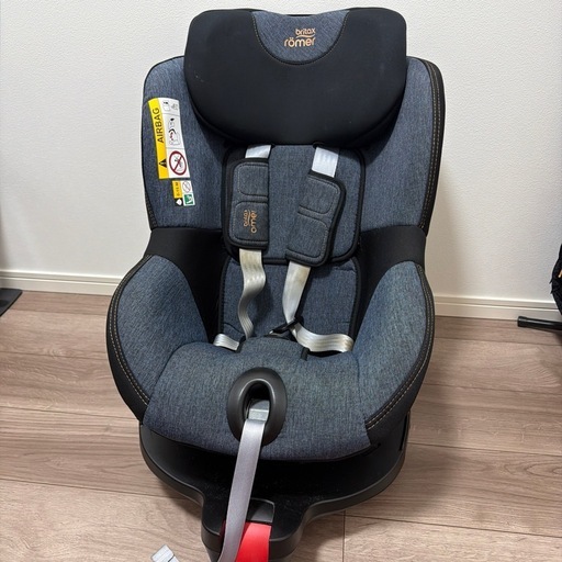 新生児用クッション.純正チャイルドシートカバー付  britax romar ブリタックス レーマー DUALFIX i-size デュアルフィックス R129 新生児 ISOFIX