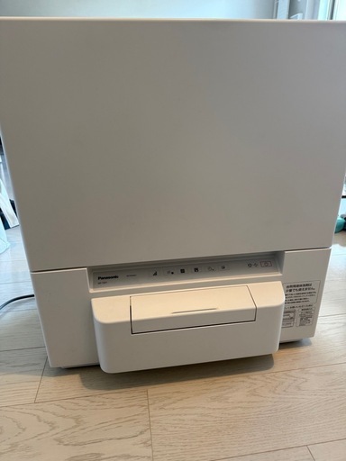 Panasonic パナソニック食器洗い乾燥機 NP-TSP1-W 2023年製