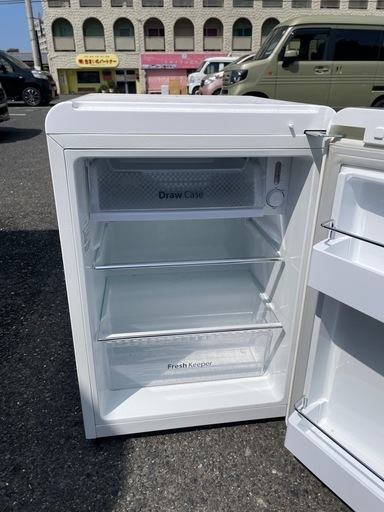 北九州市内配送無料　保証付き ダイウ レトロスタイル冷蔵庫 79L・右開き 1ドア クリームホワイト DR-C80AW