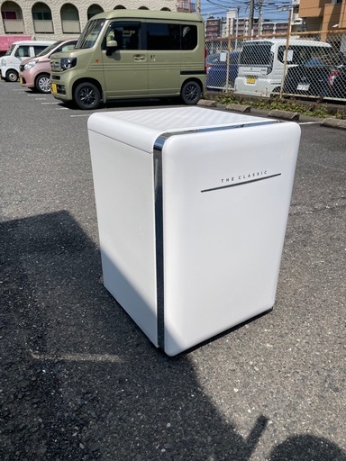 北九州市内配送無料　保証付き ダイウ レトロスタイル冷蔵庫 79L・右開き 1ドア クリームホワイト DR-C80AW