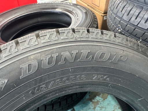ダンロップ スタッドレス13インチ 4本セット145/80r13
