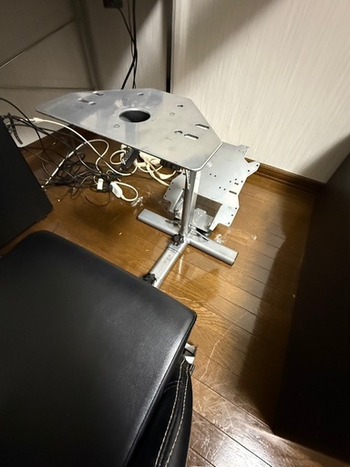 Playseat  Evolution ハンコンコックピット