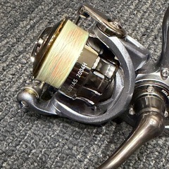 15 ルビアス　2004h リール　釣具の画像