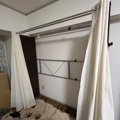 【引き取り早い方優先】衣類収納の画像