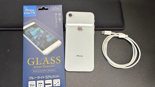 決まりました美品 iPhone8 64GB SIMフリー