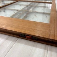 【現地取引限定】戸車付き木製引き戸 すりガラス 2枚セット　レトロ　ヴィンテージの画像