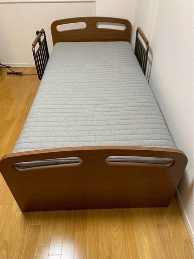 引き取り限定　美品　ニトリ　電動ベット