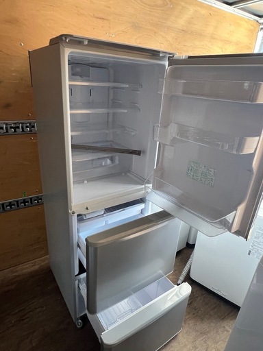 NO B987?福岡市内配送設置無料✨?シャープ 冷蔵庫 350L 3ドア どっちもドア 両開き 中段冷凍室 シルバー SJ-W351