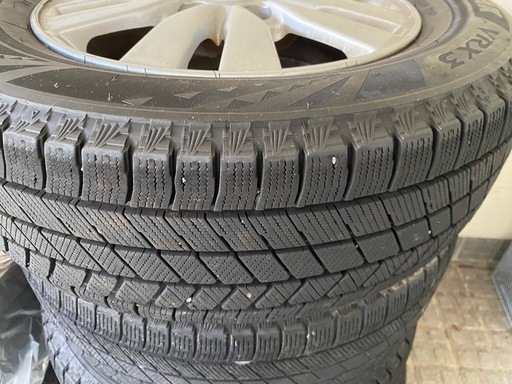ブリヂストン スタッドレスタイヤ 4本セット 195/65R15 純正ホイール付き セレナ用 