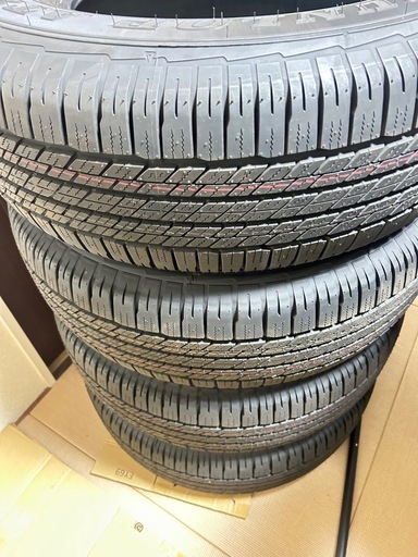 265/70R16 ほぼ新品！