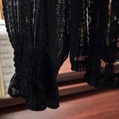 GU レース長袖の画像