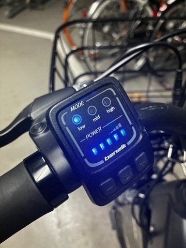 BENELLI MANTUS 27 CITY 27インチ 電動アシスト自転車 充電器　純正前かご　電動空気入れ付き　使用少なめ