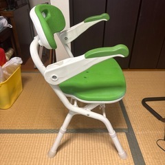 介護用　椅子の画像