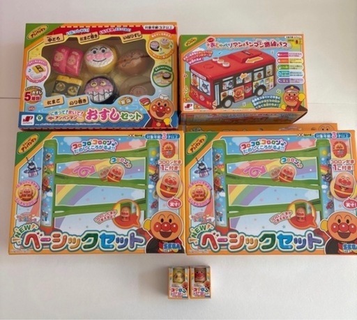 新品　アンパンマン オモチャセット
