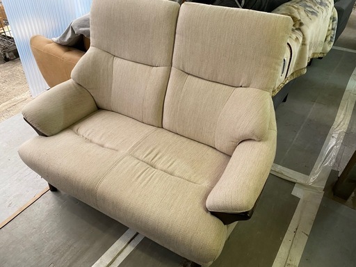 2人掛けソファー　ベージュ