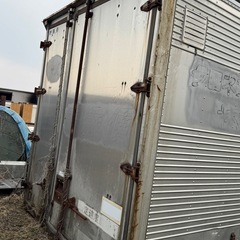 コンテナ　アルミ 物置 の画像