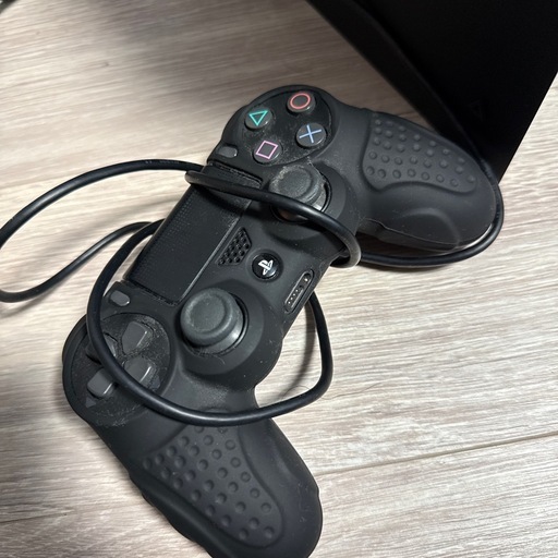 PS4       
