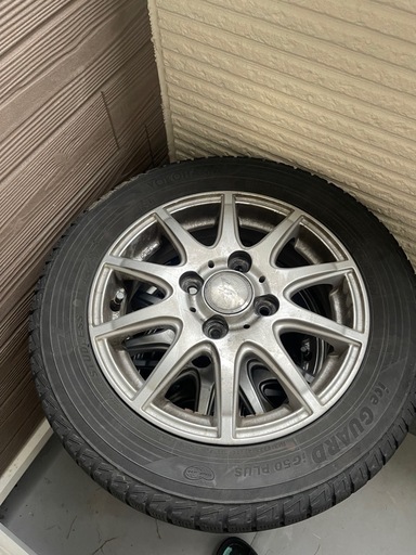 スタッドレスたいタイヤ155/65R13