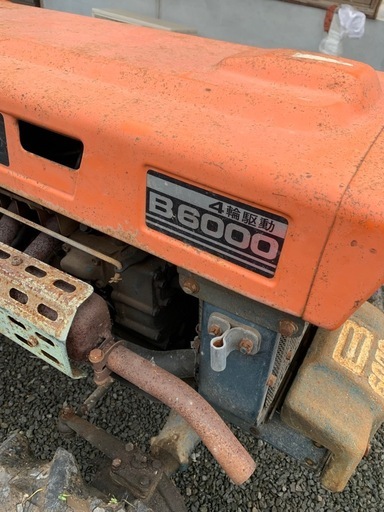 クボタ　トラクター　B6000