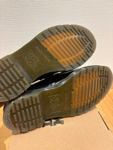 Dr. Martens Adrian タッセルローファー チェリーレッド UK4