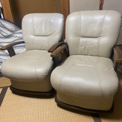 人工皮革　椅子2脚セット