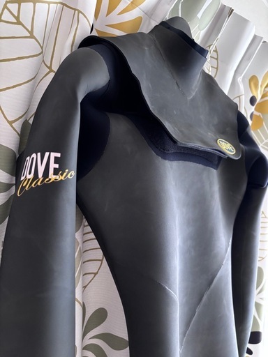 DOVEウェットスーツ