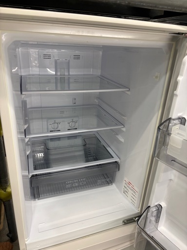 セール中‼️配送可【三菱/ミツビシ】【146L ファン式冷蔵庫】★2022年製 クリーニング済/6ヶ月保証付き 【管理番号10404】