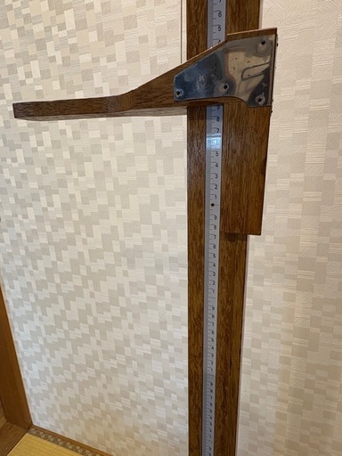 レトロな身長計台