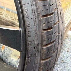 GMC ユーコン用　タイヤ　ホイールの画像