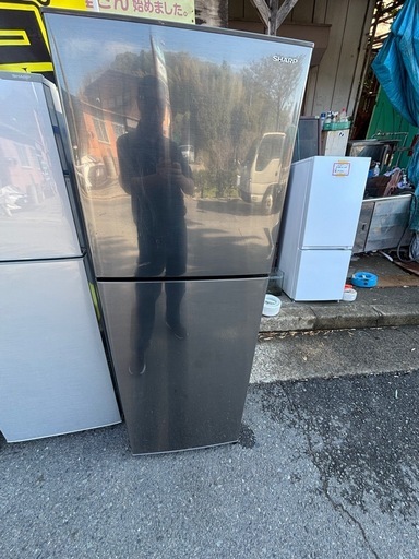 【2020年製/美品】SHARP 225L冷蔵庫 爆安19,800円！清掃・動作確認済【阿久和リサイクルショップ】