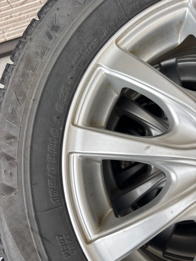 175/65R14ブリザック