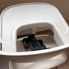 NOVUS ベビーハイチェア　グレージュの画像