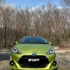 トヨタアクア中古