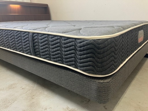 ?シモンズ ダブルサイズベッド マットレスセット
