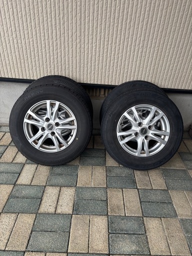 パッソ　　夏タイヤ　BRIDGESTONE