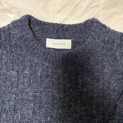 アダムエロペ　ニット