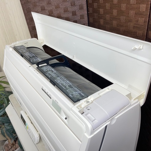 ?激安?動作確認済み✅?自社配送??保証付き?  ダイキン 5.6kwルームエアコン AN56VRPK-W 冷房・暖房兼用 2018年