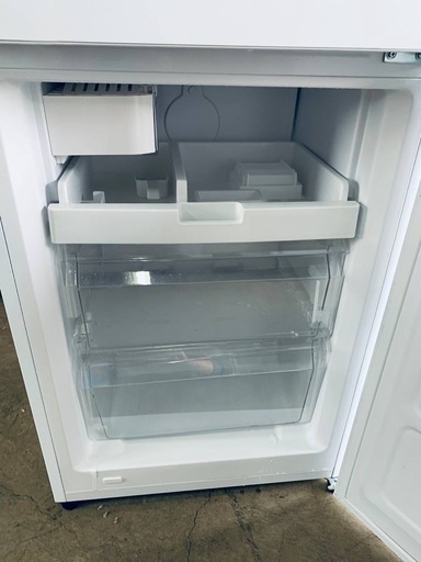 ✅アイリスオーヤマノンフロン冷凍冷蔵庫 ✅ ✅IRSN-IC30A-W✅