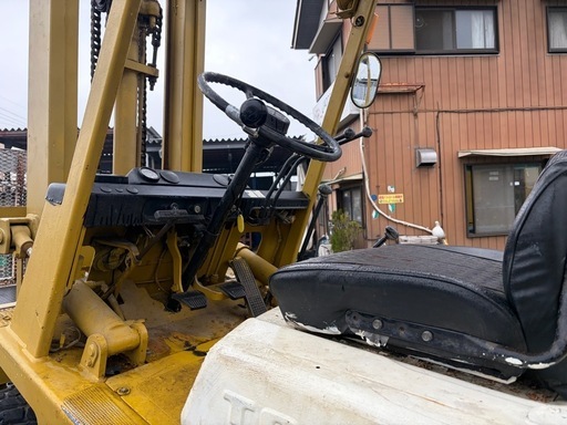 フォークリフト1.5t