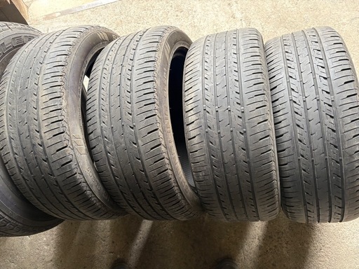 売約になりました。セイバーリング 215/50R17 4本 夏タイヤ中古 5-6分山