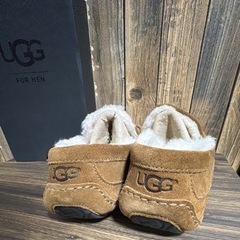 【新品同様】UGG アグ モカシン スリッポン27cmの画像