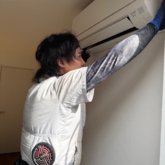 週3日休みOK🙆‍♂️社用車貸与有り！ハウスクリーニング正社員｜未経験歓迎の画像