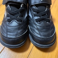  子供　靴　サッカースニーカー　18cm〜18.5cmの画像