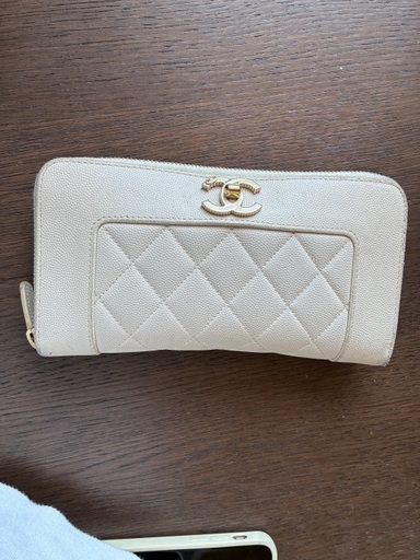 CHANEL長財布
