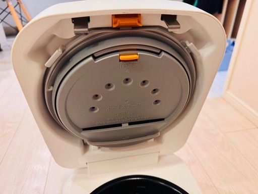 HITACHI 圧力&スチーム　5.5合　炊飯器 RZ-V100GM