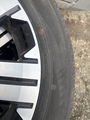 ヨコハマジオランダー　225/55R18 2023年製　（ホイールは付きません）