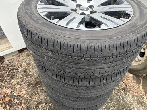 ヨコハマジオランダー　225/55R18 2023年製　（ホイールは付きません）