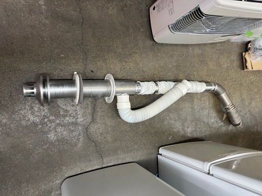 アース万代店　HOFU 石油ふろ給湯器 本体+FF用給排気筒付属 給湯+強制追いだき 水道直圧KIB-4771DKF  リモコン欠品
